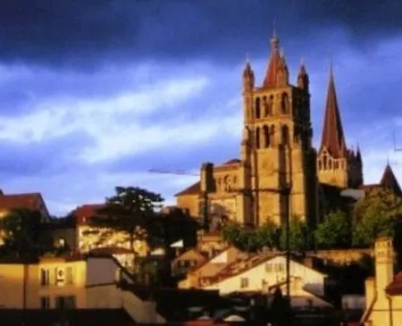 Regina Lausanne