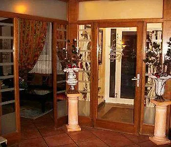 Regina Hotel 3*
